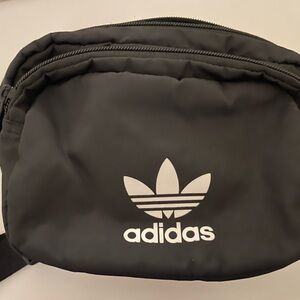 Adidas fanny pack